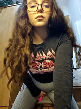 LineaDemie online show from 11, 11, 2025