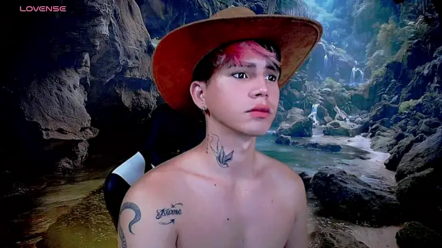 Snapshot of Tayson_Rivers chatting on 3, 2, 2026 Tayson Rivers online show from 3, 2, 2026