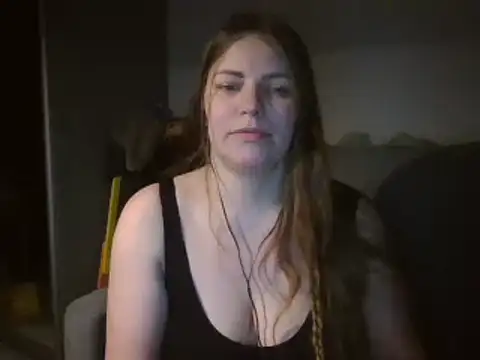 AnnaDiamond1 online show from 18, 2, 2025