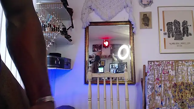 Siriss boyrag online show from 8, 3, 2025