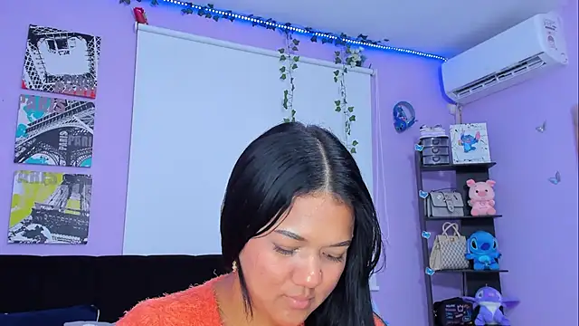 Snapshot of sara_mendez2 chatting on 5, 2, 2025 sara mendez2 online show from 5, 2, 2025