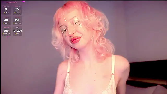 LinaEvans online show from 3, 2, 2026