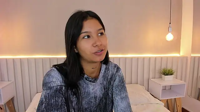 Snapshot of Aida_moreno chatting on 15, 2, 2025 Aida moreno online show from 15, 2, 2025