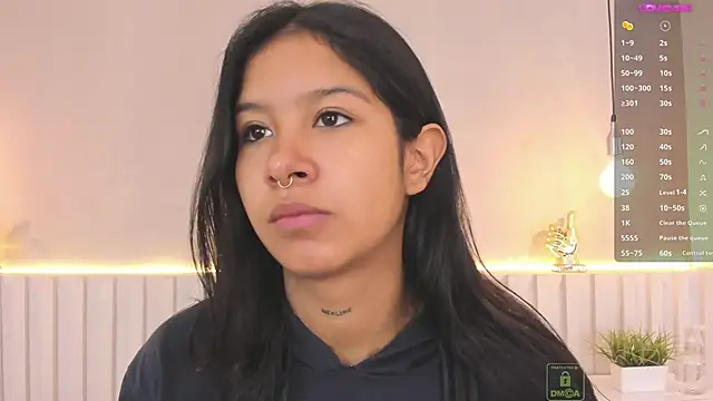 Snapshot of Aida_moreno chatting on 8, 3, 2025 Aida moreno online show from 8, 3, 2025