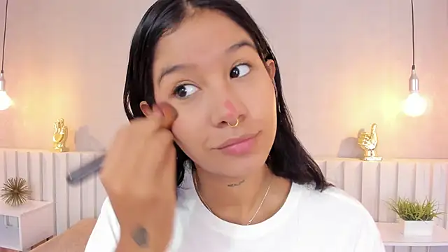 Snapshot of Aida_moreno chatting on 14, 3, 2025 Aida moreno online show from 14, 3, 2025