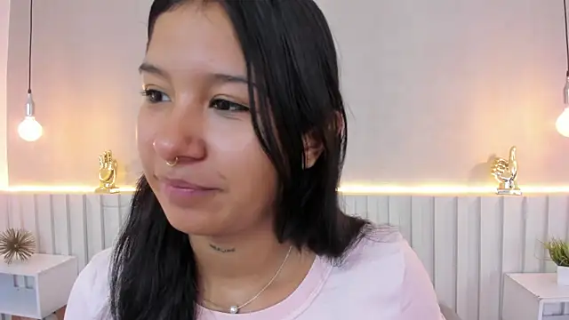 Snapshot of Aida_moreno chatting on 17, 3, 2025 Aida moreno online show from 17, 3, 2025