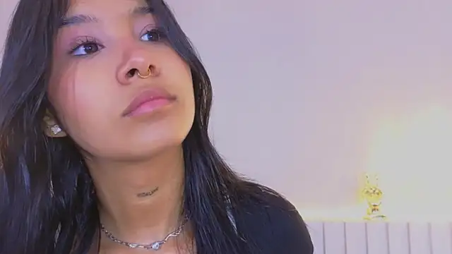 Snapshot of Aida_moreno chatting on 20, 9, 2025 Aida moreno online show from 20, 9, 2025