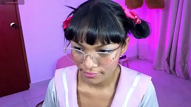 Snapshot of KaattySweet_ chatting on 18, 7, 2026 KaattySweet online show from 18, 7, 2026