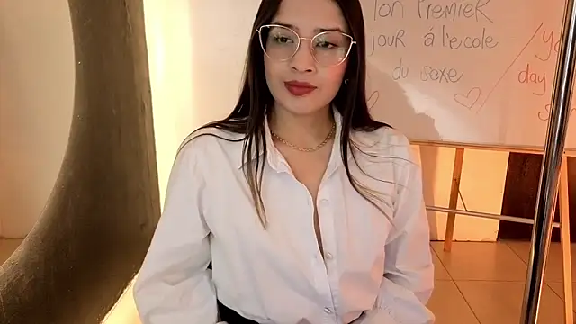 Emma Lombardi online show from 26, 9, 2025