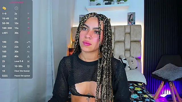 little sophie18 online show from 18, 10, 2025