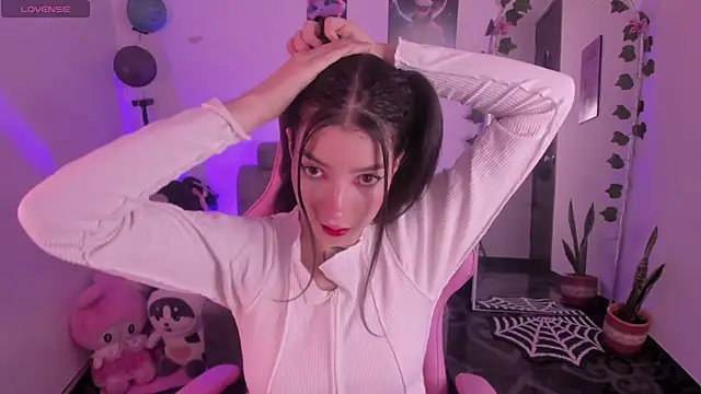 cami mila9 online show from 16, 10, 2025