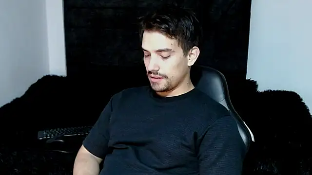 Ian Daviz online show from 8, 4, 2026