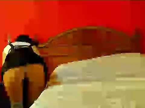 Snapshot of KRYZTALYNXXX chatting on 6, 2, 2026 KRYZTALYNXXX online show from 6, 2, 2026