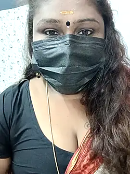 Snapshot of simran21 chatting on 20, 2, 2025 simran21 online show from 20, 2, 2025