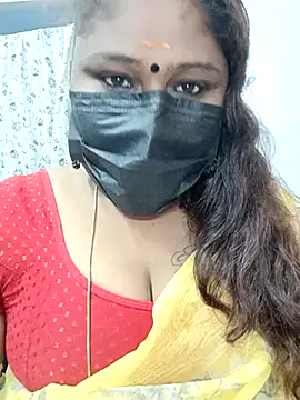 Snapshot of simran21 chatting on 28, 2, 2025 simran21 online show from 28, 2, 2025