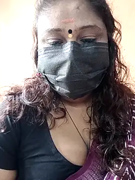 Snapshot of simran21 chatting on 16, 11, 2025 simran21 online show from 16, 11, 2025