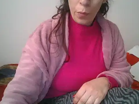 Snapshot of hairygirl80 chatting on 27, 1, 2025 hairygirl80 online show from 27, 1, 2025