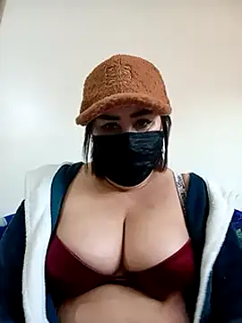 Snapshot of Jawahir-pretty-women chatting on 15, 1, 2025 Jawahir-pretty-women online show from 15, 1, 2025