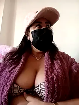 Snapshot of Jawahir-pretty-women chatting on 21, 1, 2025 Jawahir-pretty-women online show from 21, 1, 2025