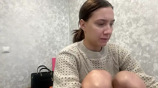 Snapshot of AnneBall chatting on 22, 12, 2024 AnneBall online show from 22, 12, 2024