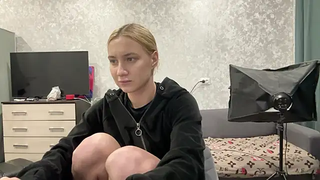 Snapshot of AnneBall chatting on 27, 1, 2025 AnneBall online show from 27, 1, 2025