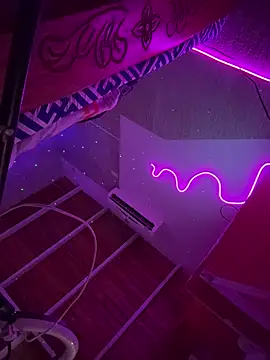 Mauuu18 online show from 27, 11, 2025