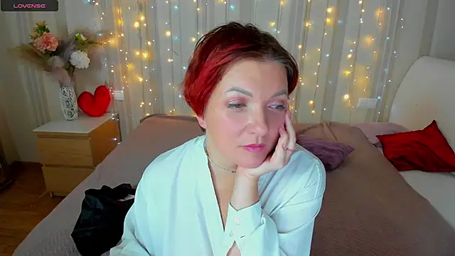 Katherine Fox online show from 28, 2, 2025