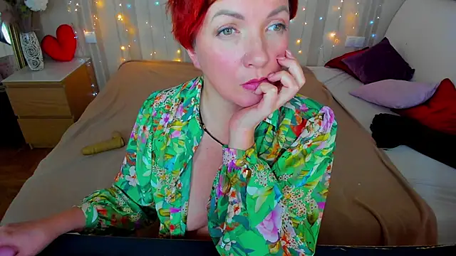 Katherine Fox online show from 8, 3, 2025