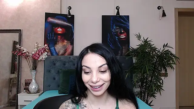 MissJuliax online show from 11, 2, 2025