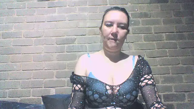 EksJouneMwah online show from 3, 12, 2025