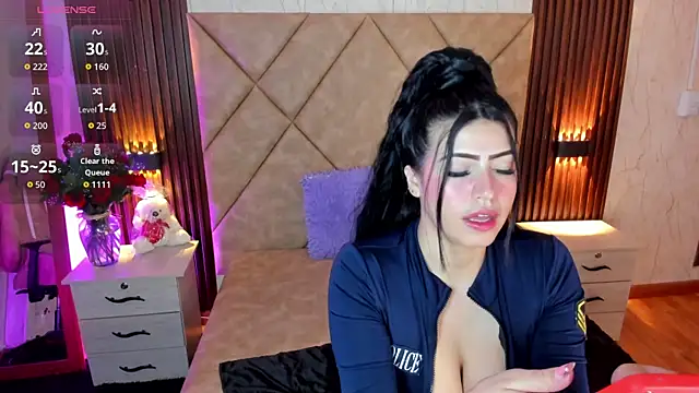 SummersAngel online show from 3, 10, 2025