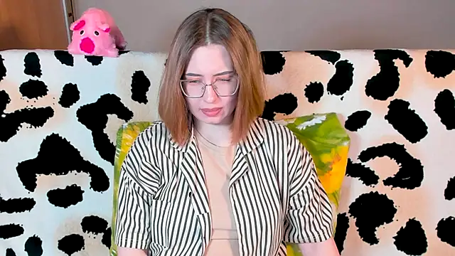 Snapshot of VeronikaKissuchi chatting on 10, 2, 2025 VeronikaKissuchi online show from 10, 2, 2025