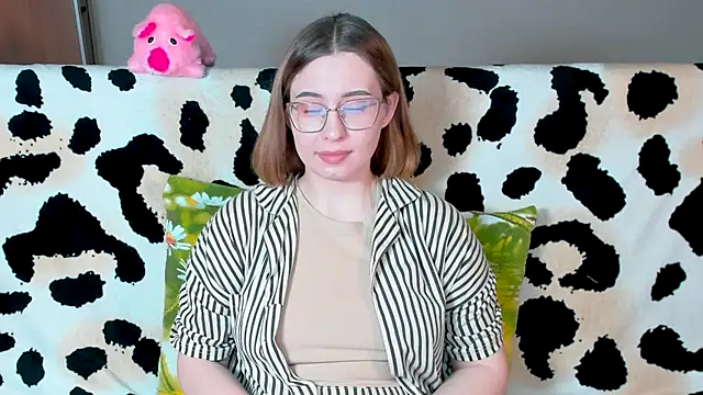 Snapshot of VeronikaKissuchi chatting on 10, 2, 2025 VeronikaKissuchi online show from 10, 2, 2025