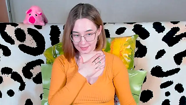 Snapshot of VeronikaKissuchi chatting on 21, 2, 2025 VeronikaKissuchi online show from 21, 2, 2025