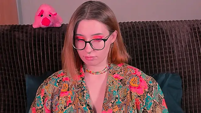 Snapshot of VeronikaKissuchi chatting on 14, 3, 2025 VeronikaKissuchi online show from 14, 3, 2025