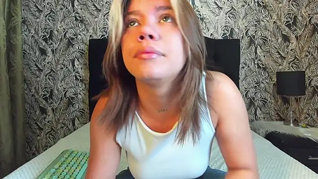 Gissel Angel online show from 10, 10, 2025