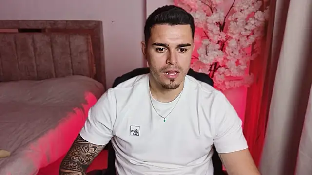 Axel Big cock online show from 1, 8, 2026