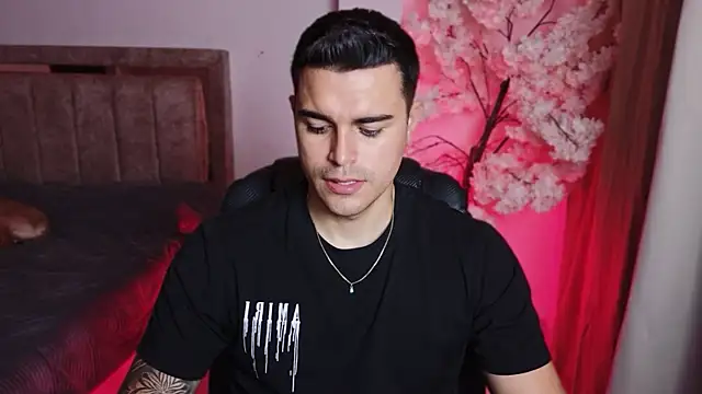 Axel Big cock online show from 5, 8, 2026