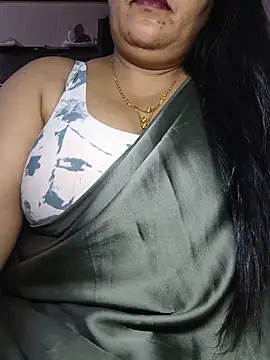Snapshot of sneha_rose chatting on 2, 6, 2026 sneha rose online show from 2, 6, 2026