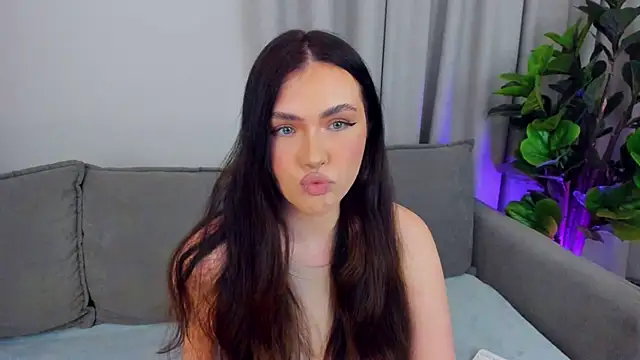 Snapshot of sexyangeloux chatting on 22, 4, 2026 sexyangeloux online show from 22, 4, 2026