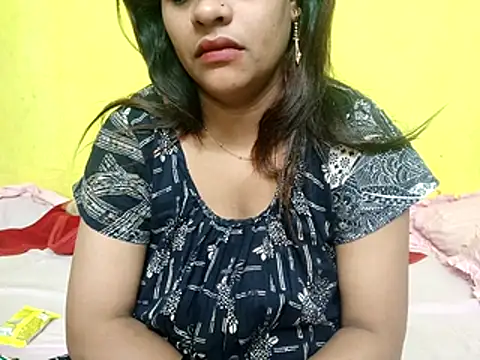 Snapshot of Sexyranibhabhi chatting on 3, 12, 2025 Sexyranibhabhi online show from 3, 12, 2025
