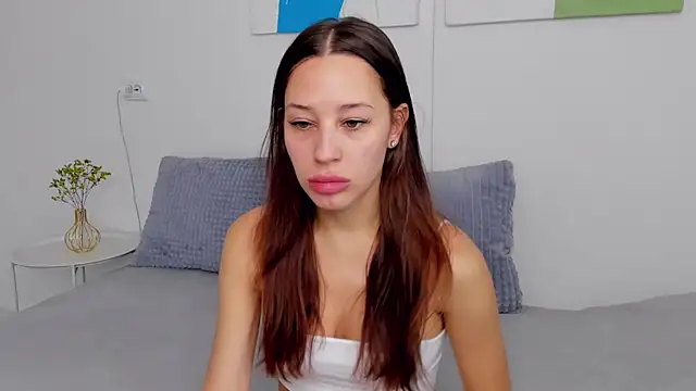 Snapshot of SelenaRousey chatting on 13, 11, 2025 SelenaRousey online show from 13, 11, 2025