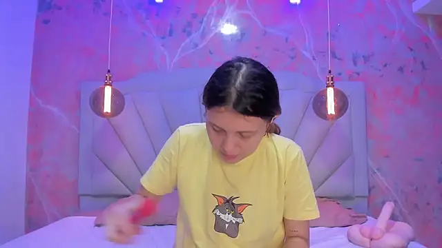 Snapshot of AngelaaCute_ chatting on 30, 1, 2025 AngelaaCute online show from 30, 1, 2025