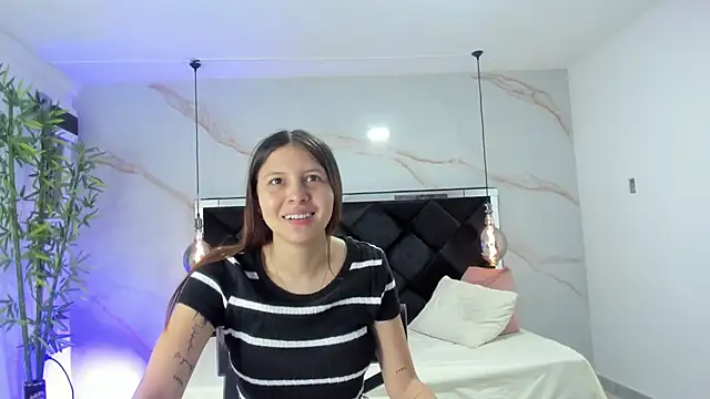 AngelaaCute  online show from 15, 11, 2025