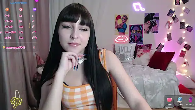 Snapshot of ElsaNeal chatting on 4, 1, 2025 ElsaNeal online show from 4, 1, 2025