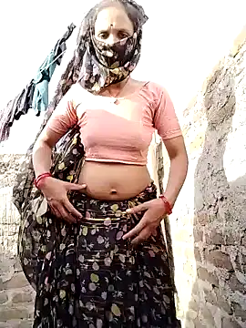 Snapshot of Poonam-bab chatting on 25, 2, 2025 Poonam-bab online show from 25, 2, 2025