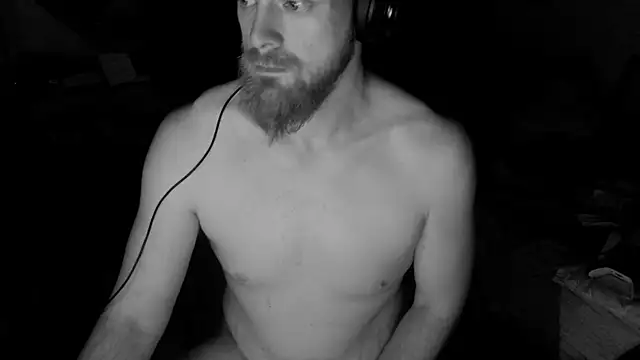 Snapshot of H1gh_Fr3qu3ncy chatting on 3, 1, 2025 H1gh Fr3qu3ncy online show from 3, 1, 2025