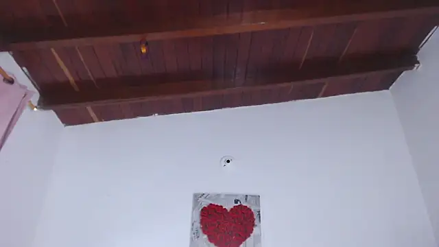 Amara Red online show from 17, 10, 2025