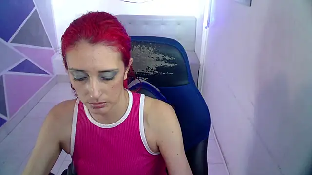 Snapshot of Ruby_Your_Milf chatting on 30, 12, 2024 Ruby Your Milf online show from 30, 12, 2024