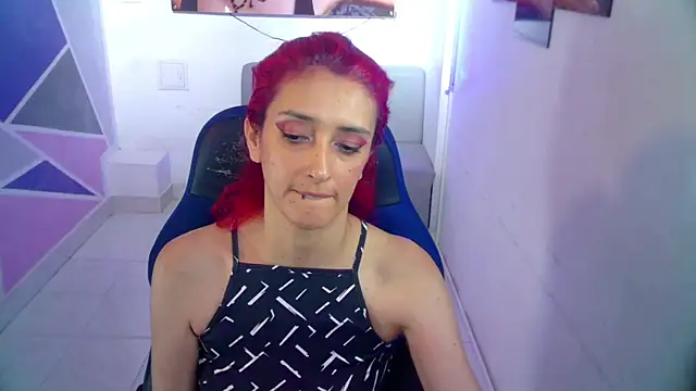 Snapshot of Ruby_Your_Milf chatting on 14, 1, 2025 Ruby Your Milf online show from 14, 1, 2025